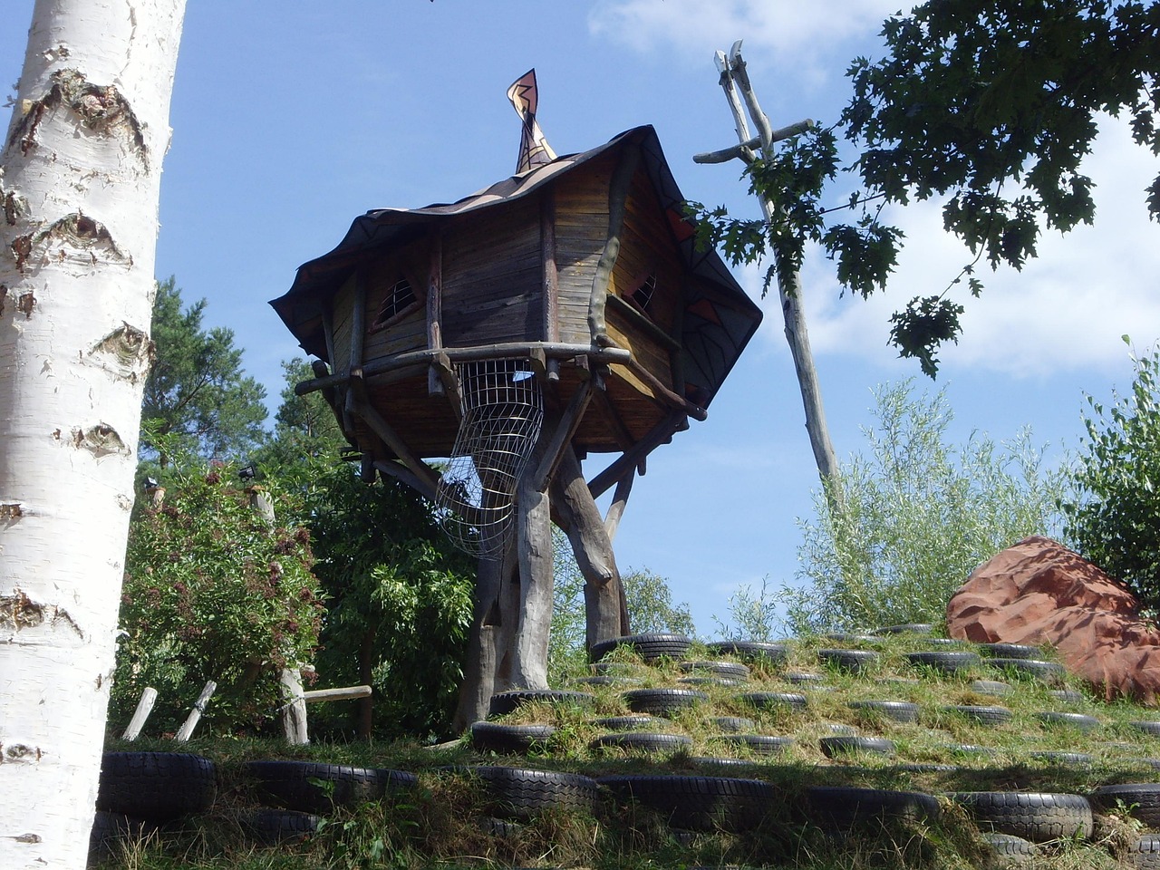 entdecken sie unsere beeindruckenden aussichtstürme, die atemberaubende panoramen und unvergessliche erlebnisse bieten. perfekt für natur- und architekturliebhaber.