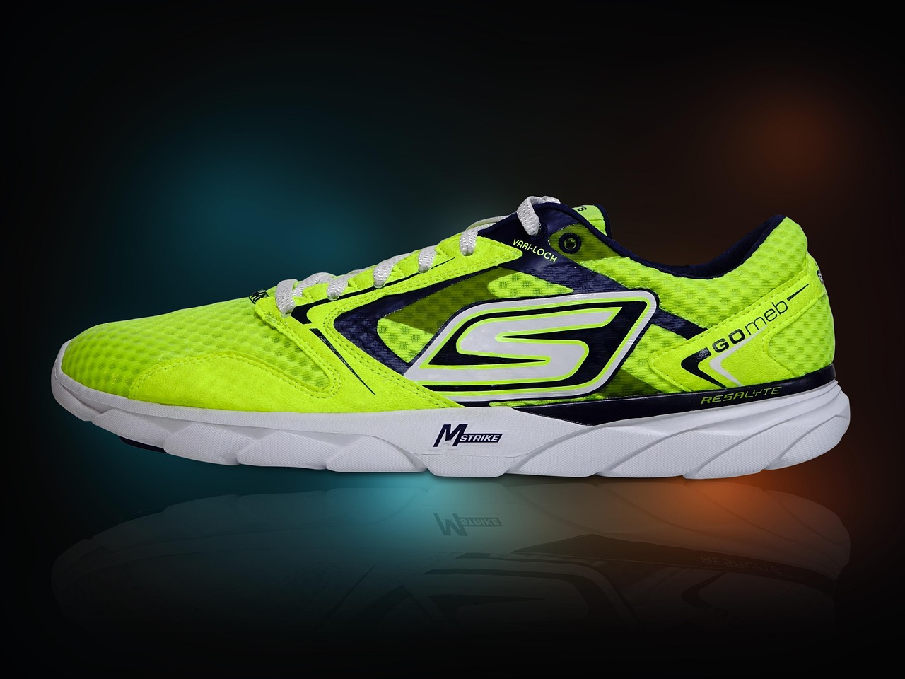 entdecken sie die neueste running gear 2025 kollektion – innovative laufschuhe, atmungsaktive kleidung und high-tech-zubehör für ihr perfektes lauftraining.