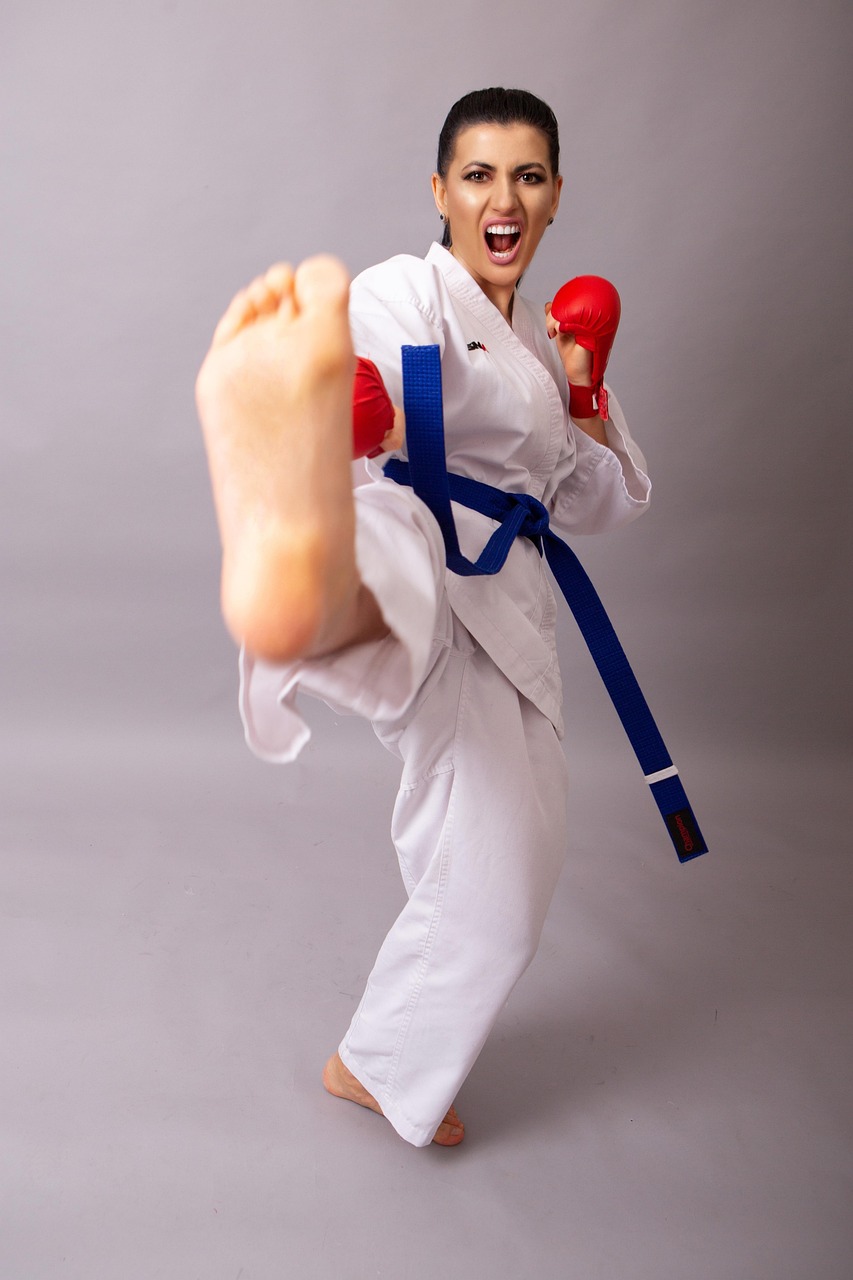 entdecken sie die welt des judo: techniken, geschichte und tipps für anfänger und fortgeschrittene. lernen sie diesen faszinierenden kampfsport kennen und verbessern sie ihre fitness und disziplin.