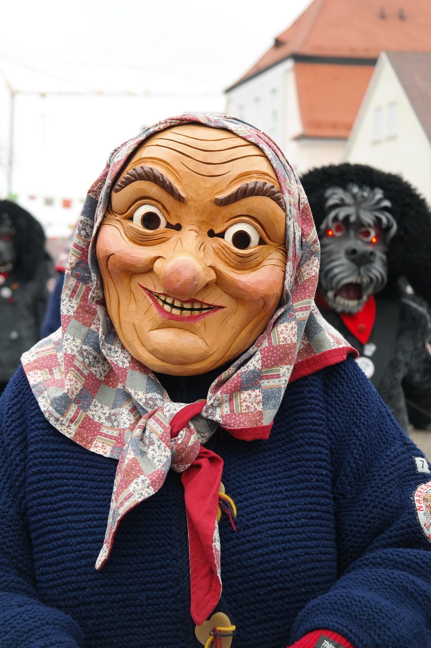 erleben sie den mitreißenden street carnival – bunte paraden, lebendige musik und unvergessliche feierlichkeiten auf den straßen.