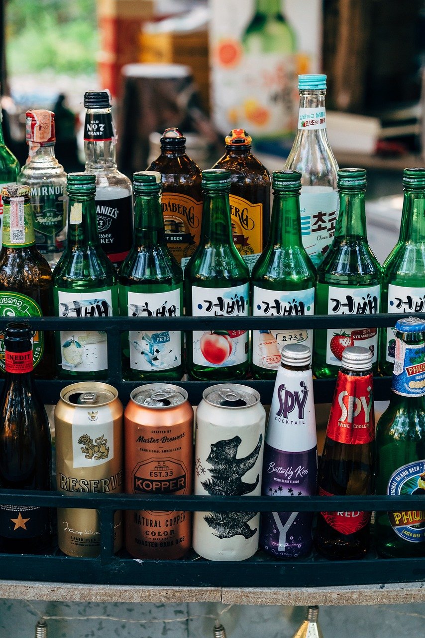 entdecken sie unsere vielfältige getränkewahl, die sorgfältig ausgewählt wurde, um jeden geschmack zu befriedigen – von erfrischenden softdrinks bis hin zu erlesenen weinen und bieren.