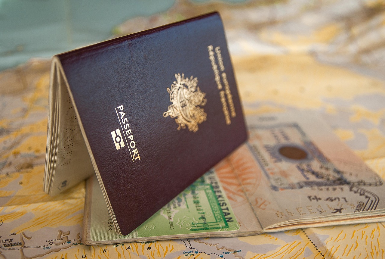 erfahren sie alles über visa: anforderungen, antragsprozess, notwendige unterlagen und nützliche tipps für ihren erfolgreichen visumantrag. schnelle und verständliche informationen für deutschland und weltweit.