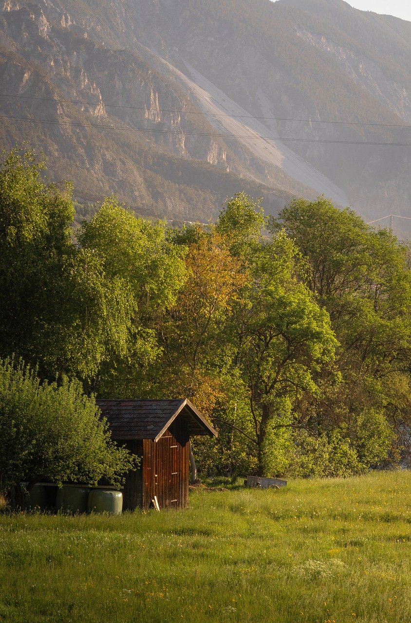 entdecken sie den malerischen tyrol mit seinen beeindruckenden alpen, charmanten dörfern und vielfältigen outdoor-aktivitäten – ein paradies für natur- und abenteuerliebhaber.