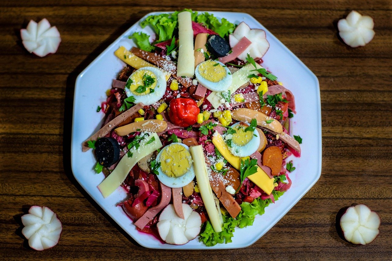 Die Zukunft der Gastronomie beginnt heute: Das Symposium Essen + Trinken fördert mit dem KICK-OFF 2025 den Zusammenhalt in der Branche