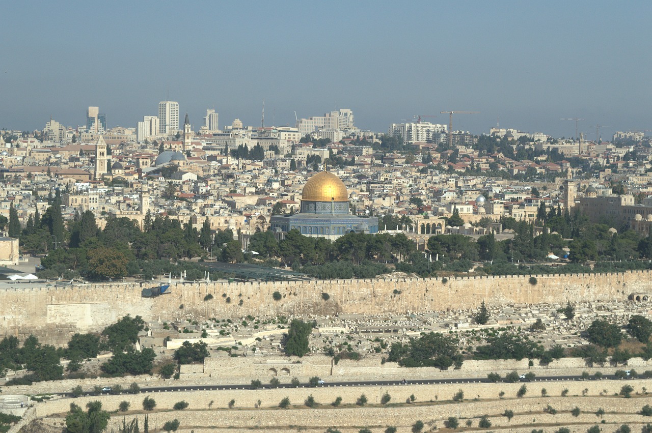 Kulturzeit vom 12.09.2025: Israel im Fokus – Ein Streitgespräch über Rechte und Grenzen