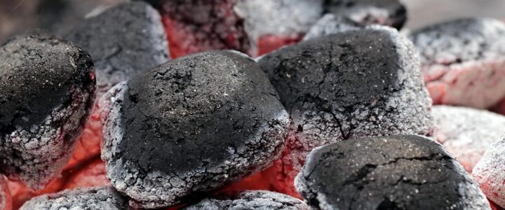 Bis zu 50 Cent pro Liter sparen: Clevere Tipps für günstiges Tanken auf Autobahnreisen Bis zu 50 Cent pro Liter sparen: Clevere Tipps für günstiges Tanken auf Autobahnreisen