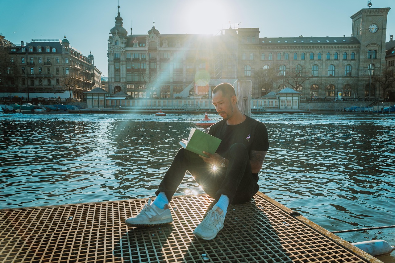 entdecken sie umfassende allgemeinwissen-bücher, die ihr wissen in verschiedenen bereichen erweitern und vertiefen.